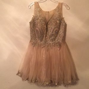 Beautiful Short Prom Dress